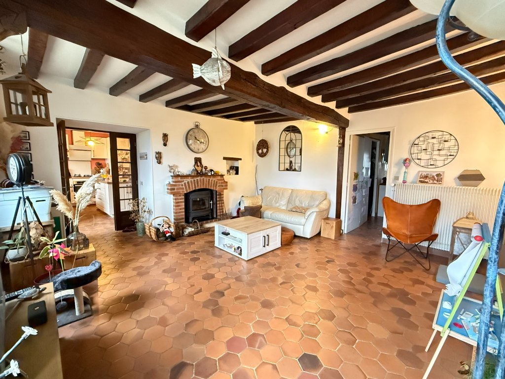 Maison Briarde A VENDRE - BETON BAZOCHES - 150 m2 - 229�000�&euro;