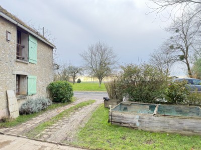 Maison Briarde A VENDRE - BETON BAZOCHES - 150 m2 - 229�000�&euro;