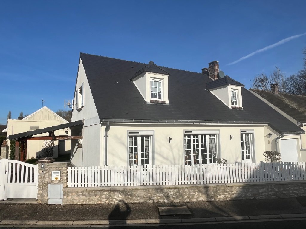MAISON - CHENOISE - 153.15 m2 - VENDU