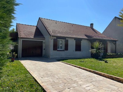 Maison traditionnelle A VENDRE - COURPALAY - 115 m2 - 345000€