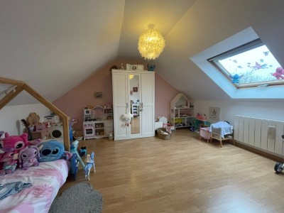 Maison traditionnelle A VENDRE - COURPALAY - 115 m2 - 345000€