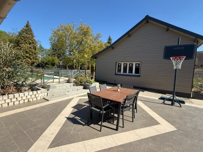Maison briarde avec piscine - COURPALAY - 176 m2 - VENDU