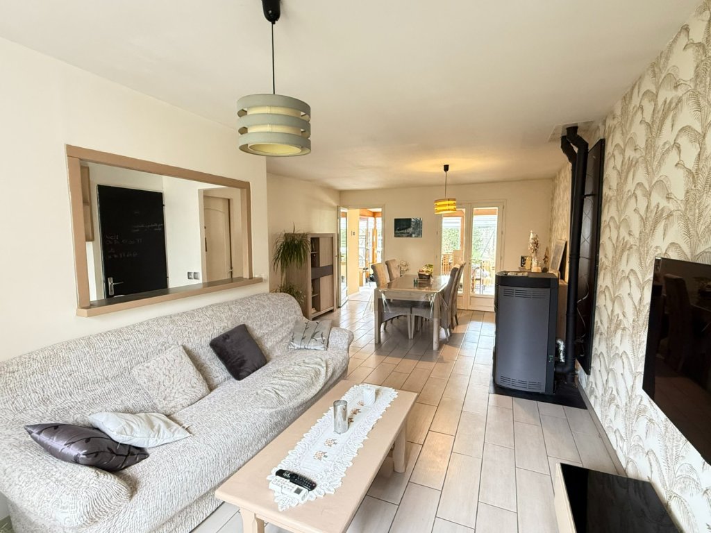 Maison de Plain Pied + studio attenant A VENDRE - COURTOMER - 125 m2 - 286�000�&euro;