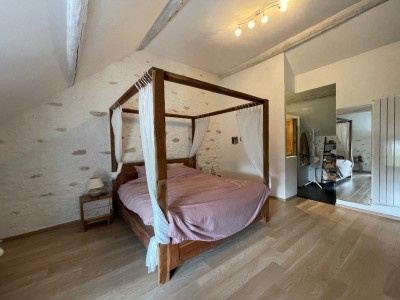 MAISON A VENDRE - CUCHARMOY - 237 m2 - 375 000 €