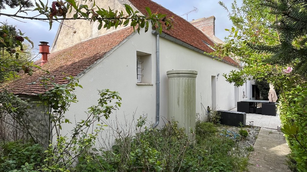 MAISON A VENDRE - JOUY LE CHATEL - 237 m2 - 365 000 &euro;