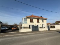 Maison divisée en deux logements loué A VENDRE - FAREMOUTIERS - 130 m2 - 243 000 &euro;