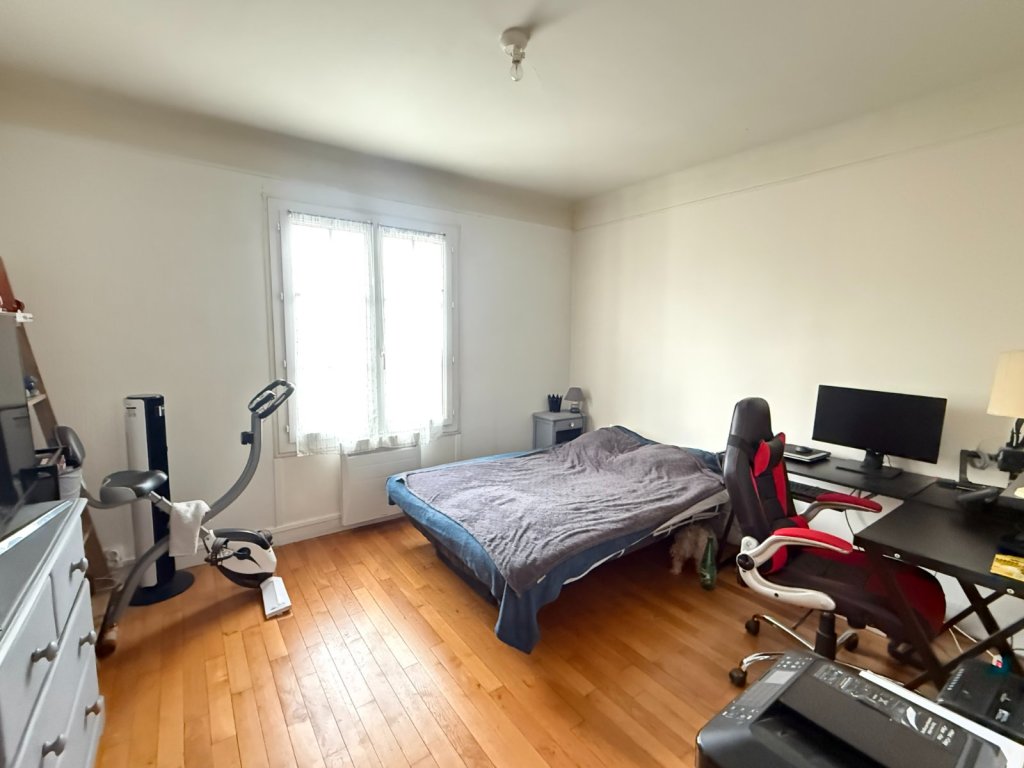 Maison divis�e en deux logements lou� A VENDRE - FAREMOUTIERS - 130 m2 - 243�000�&euro;