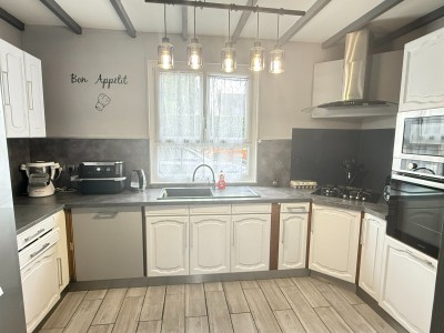 Maison traditionnelle - FONTAINS - 108 m2 - VENDU
