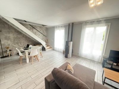 Maison traditionnelle - FONTAINS - 108 m2 - VENDU