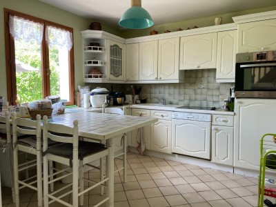 maison traditionnelle A VENDRE - FONTENAY TRESIGNY - 126 m2 - 325000€