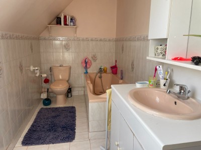 maison traditionnelle A VENDRE - FONTENAY TRESIGNY - 126 m2 - 325000€