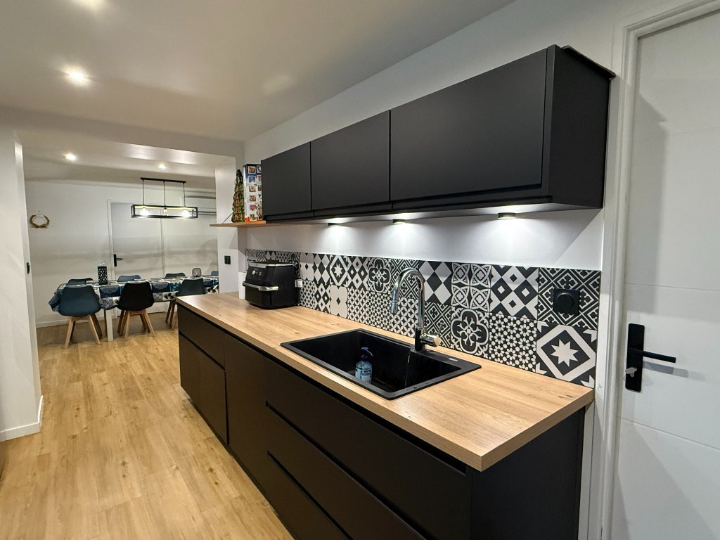 Maison traditionnelle RT2012 - FONTENAY TRESIGNY - 140 m2 - VENDU