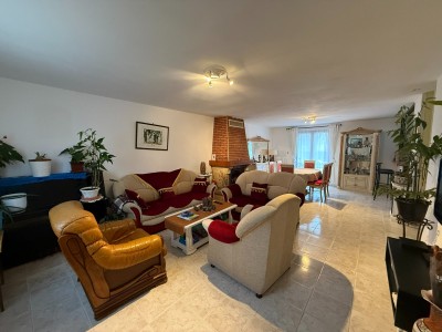 maison traditionnelle de Plain Pied A VENDRE - GRANDPUITS BAILLY CARROIS - 90 m2 - 254 000 €