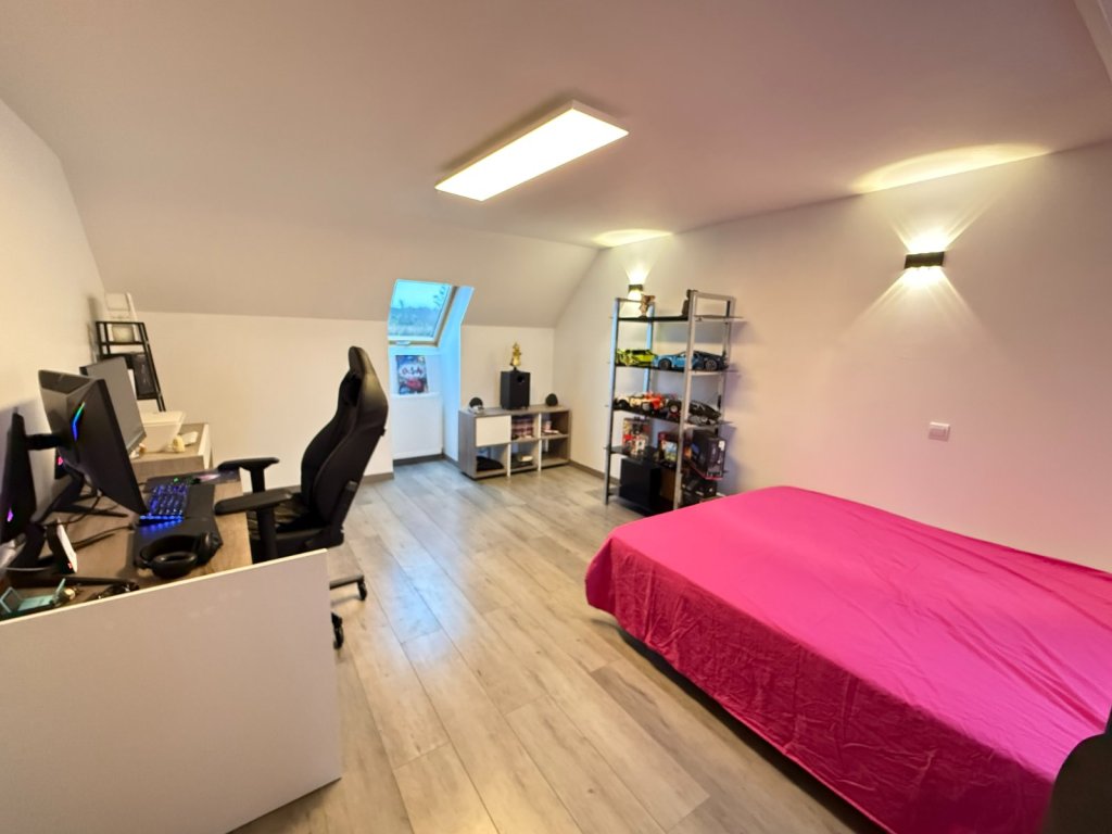 Maison traditionnelle A VENDRE - GUERARD - 200 m2 - 436�000�&euro;