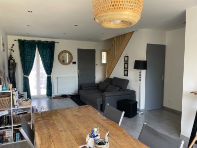 Maison traditionnelle A VENDRE - JOUY LE CHATEL - 95 m2 - 294000€
