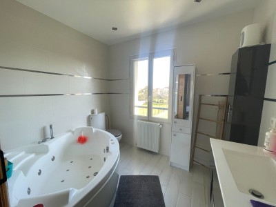 Maison traditionnelle A VENDRE - JOUY LE CHATEL - 95 m2 - 294000€