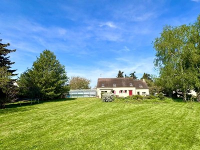 MAISON - JOUY LE CHATEL - 225 m2 - VENDU