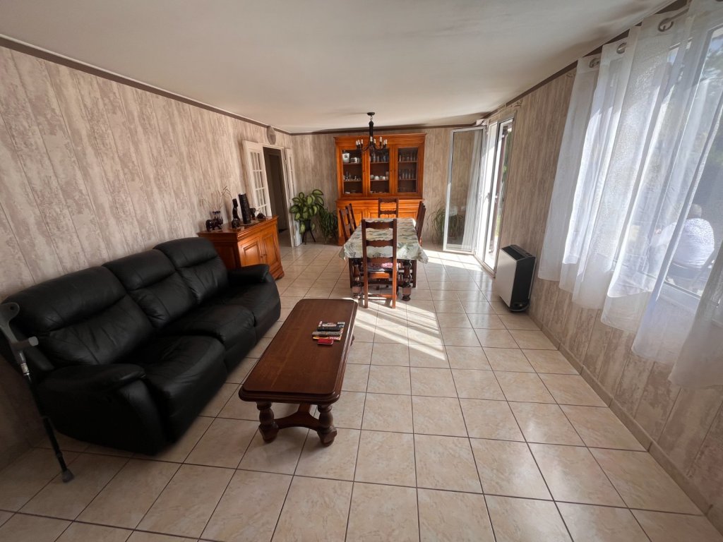 MAISON A VENDRE - JOUY LE CHATEL - 102.07 m2 - 264 000 &euro;