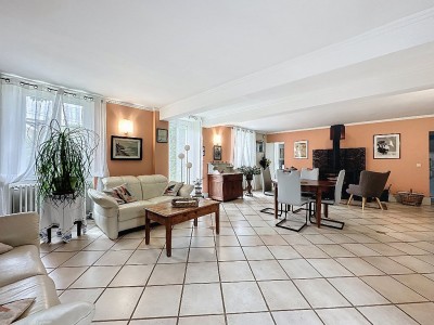 MAISON A VENDRE - LA FERTE GAUCHER - 178 m2 - 322500€