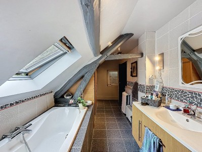 MAISON A VENDRE - LA FERTE GAUCHER - 178 m2 - 322500€