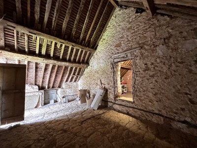 MAISON - LA FERTE GAUCHER - 79 m2 - VENDU