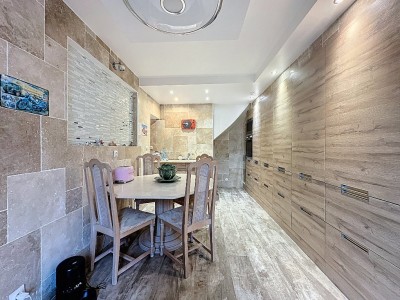 MAISON - LA FERTE GAUCHER - 158 m2 - VENDU