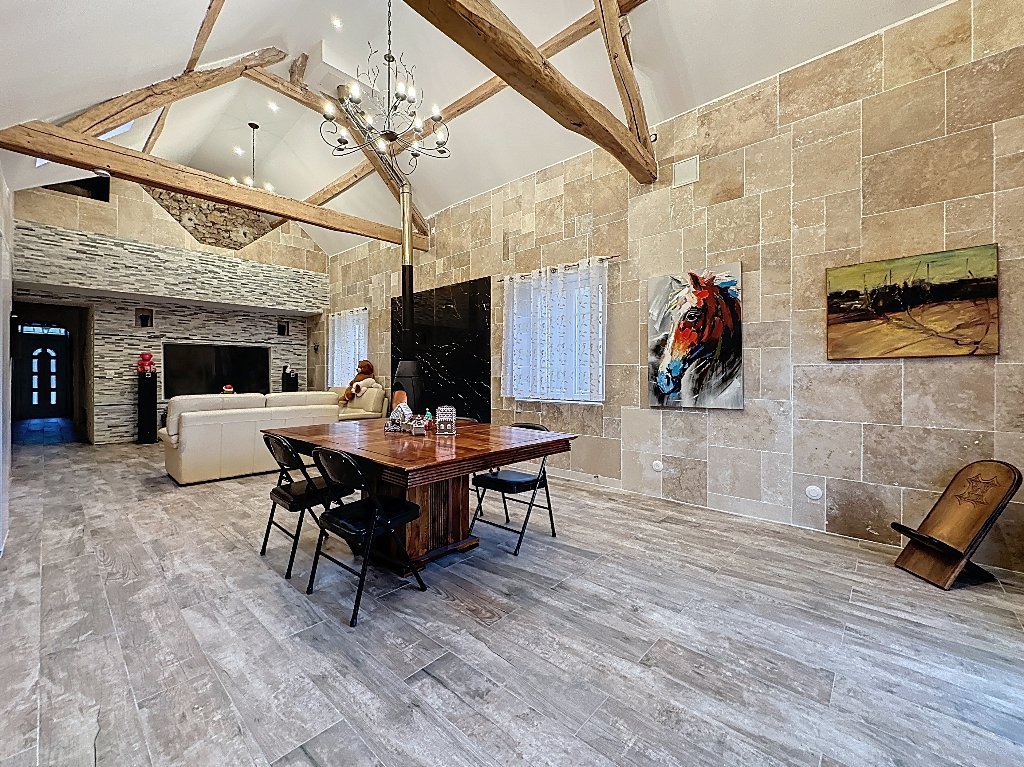 MAISON - LA FERTE GAUCHER - 158 m2 - VENDU