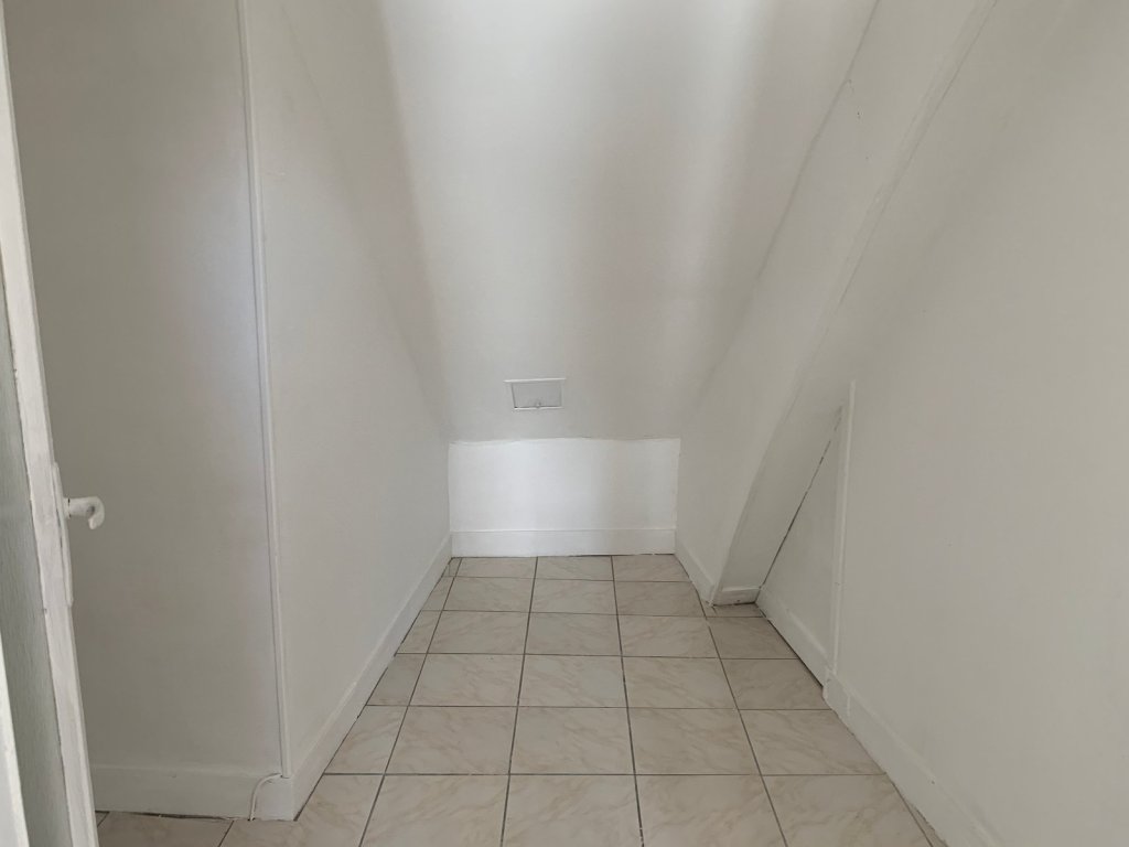 MAISON DE VILLE - LA FERTE GAUCHER - 60 m2 - VENDU