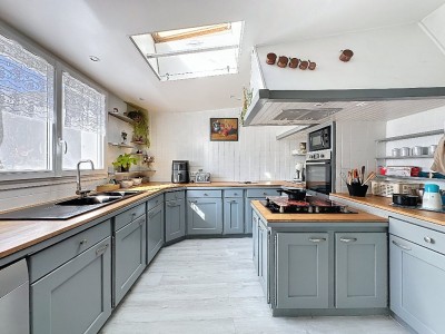 MAISON A VENDRE - LA FERTE GAUCHER - 192 m2 - 330�000�&euro;