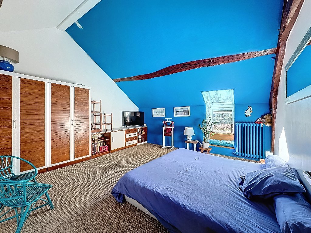 MAISON A VENDRE - LA FERTE GAUCHER - 192 m2 - 330�000�&euro;