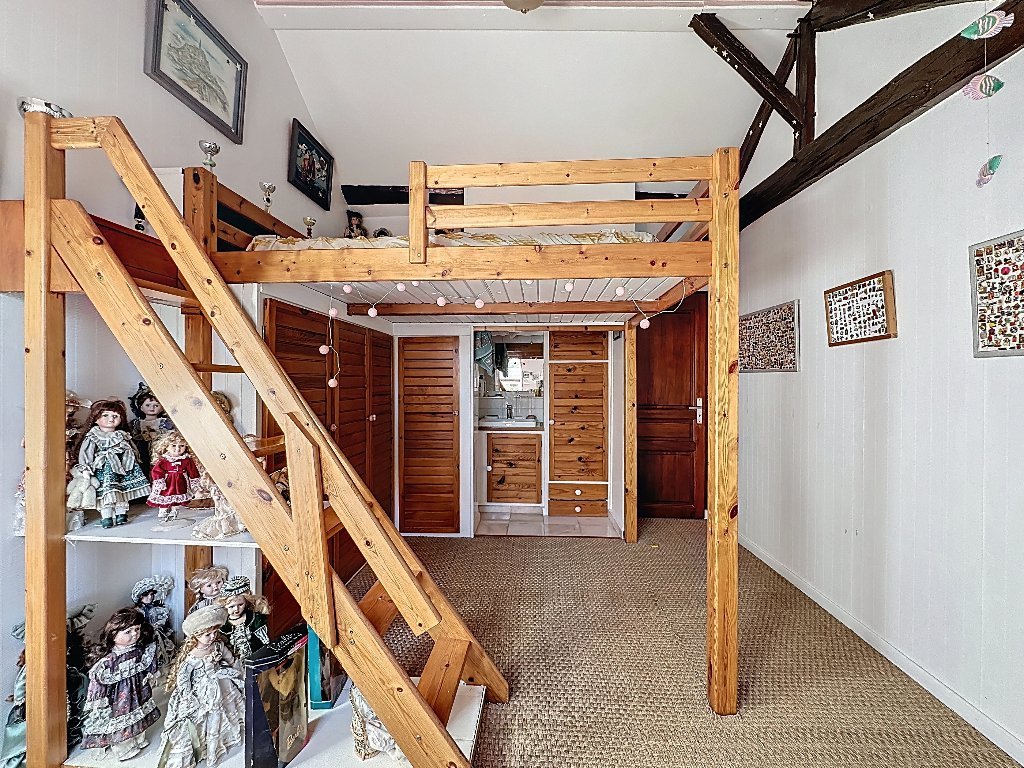 MAISON A VENDRE - LA FERTE GAUCHER - 192 m2 - 330�000�&euro;