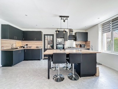 MAISON A VENDRE - LA FERTE GAUCHER - 135 m2 - 275�000�&euro;