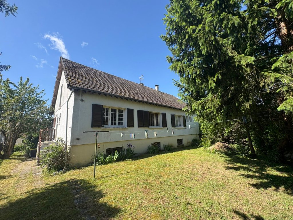 MAISON A VENDRE - LA FERTE GAUCHER - 144 m2 - 226 000 &euro;