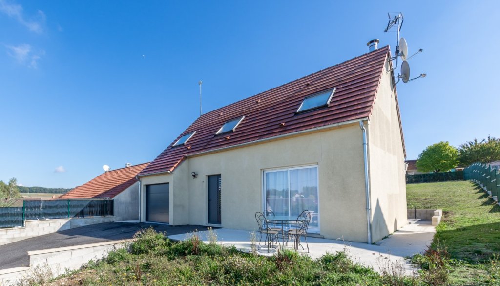 MAISON A VENDRE - LA FERTE GAUCHER - 100 m2 - 219 000 &euro;