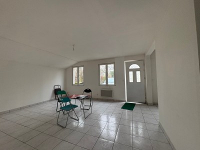 ENSEMBLE IMMOBILIER - 4 logements A VENDRE - LA FERTE GAUCHER - 240 m2 - 316 000 €