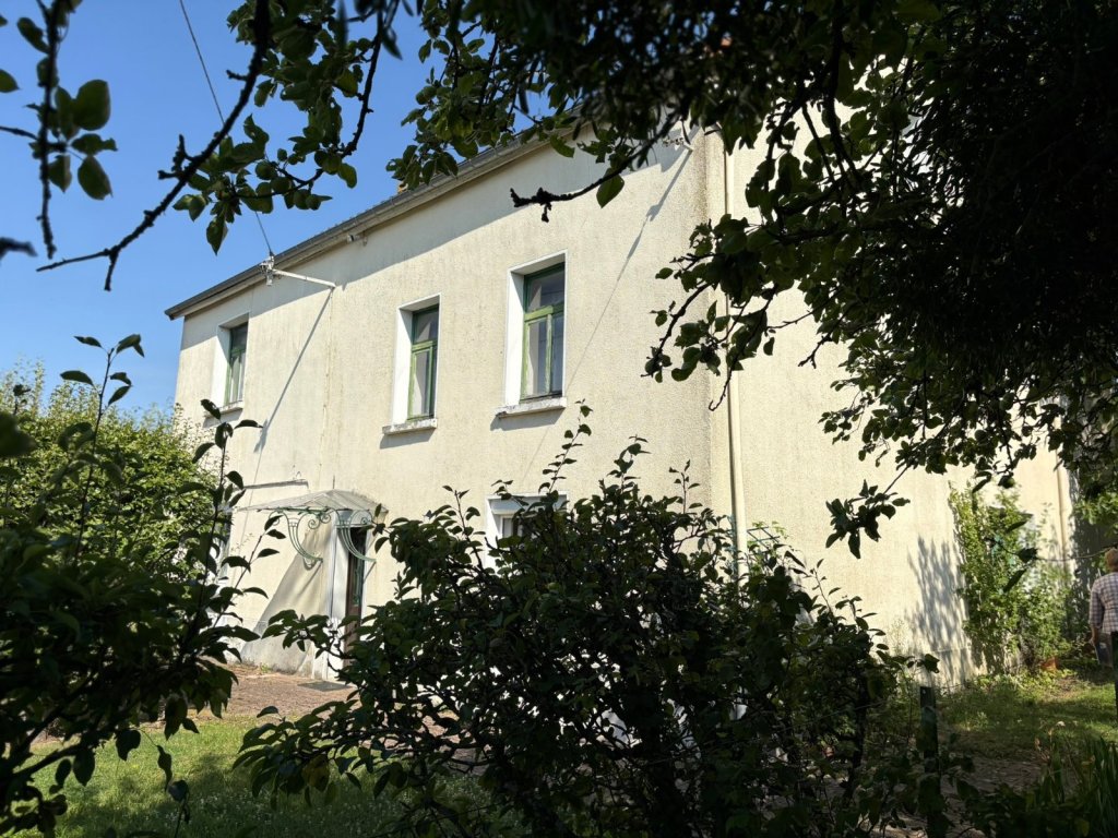 MAISON A VENDRE - LA FERTE GAUCHER - 115 m2 - 158 000 &euro;
