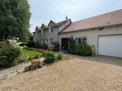 MAISON A VENDRE - LA FERTE GAUCHER - 250 m2 - 344 000 €