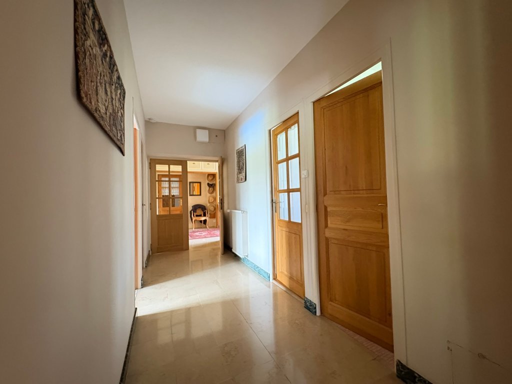 MAISON A VENDRE - LA FERTE GAUCHER - 250 m2 - 344 000 &euro;