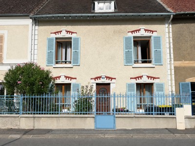 MAISON A VENDRE - LA FERTE GAUCHER - 100 m2 - 146 000 €