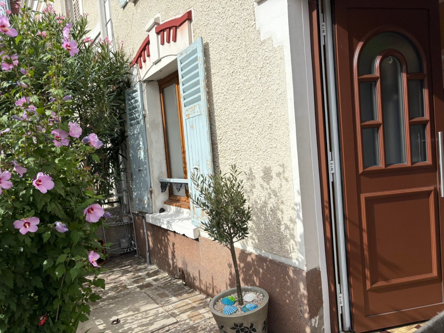 MAISON A VENDRE - LA FERTE GAUCHER - 100 m2 - 146 000 &euro;