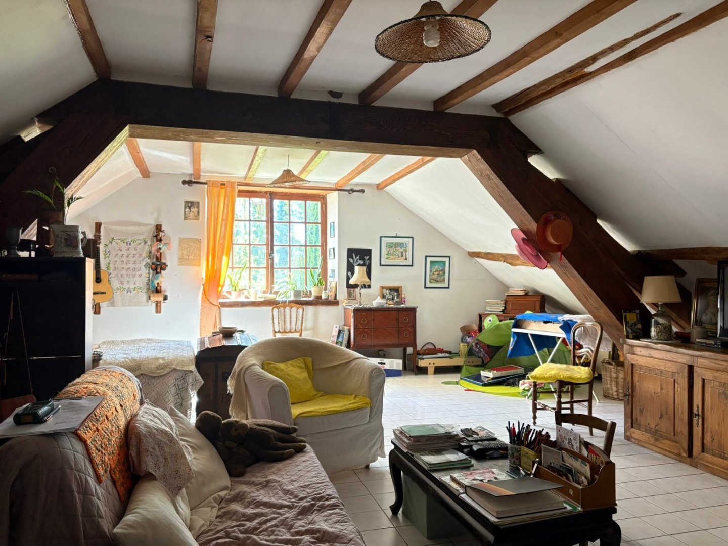 LONGERE EN L A VENDRE - LA FERTE GAUCHER - 235 m2 - 341 000 &euro;