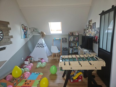 MAISON TRADITIONNELLE A VENDRE - LE PLESSIS FEU AUSSOUX - 158 m2 - 385 000 €