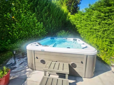 MAISON TRADITIONNELLE - LE PLESSIS FEU AUSSOUX - 158 m2 - VENDU