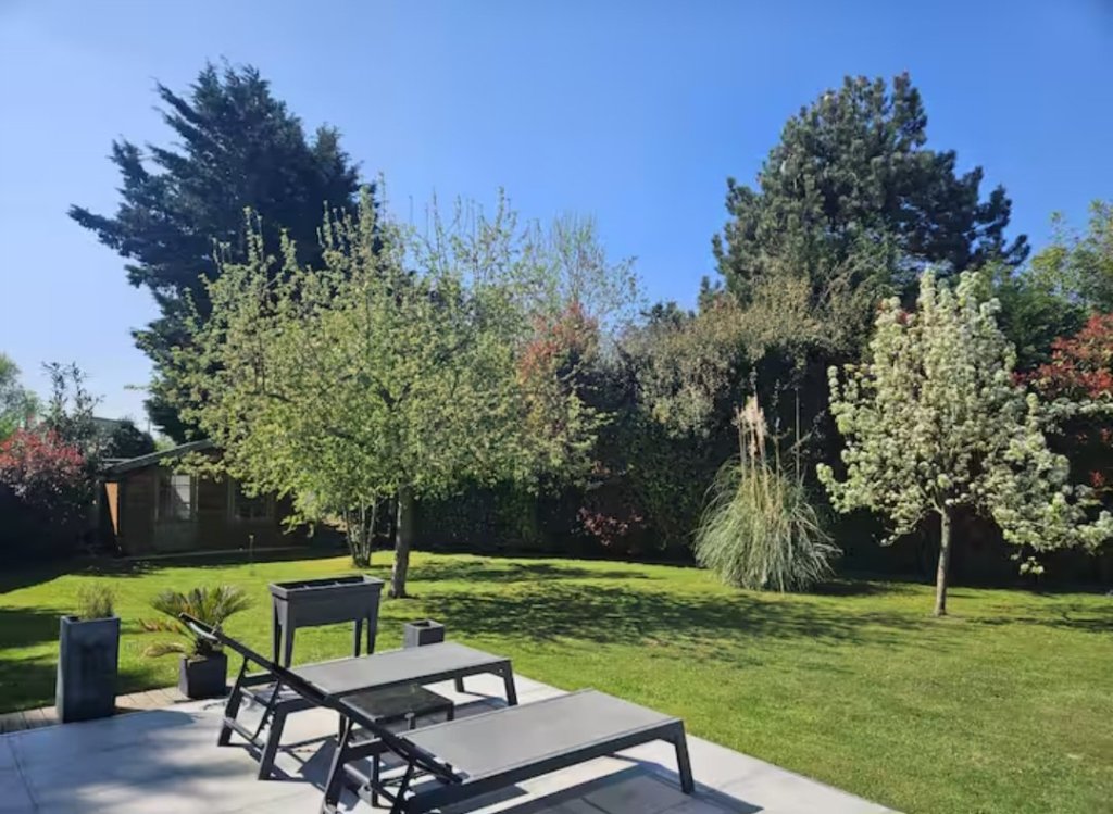 MAISON TRADITIONNELLE - LE PLESSIS FEU AUSSOUX - 158 m2 - VENDU