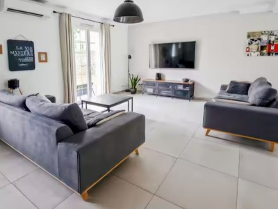 MAISON TRADITIONNELLE - LE PLESSIS FEU AUSSOUX - 158 m2 - VENDU