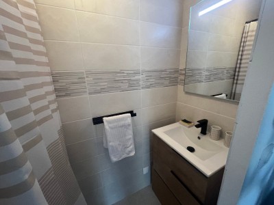 Maison 4 chambres (107 m²) Le Plessis-Feu-Aussoux, terrain 579 m², lumineuse, RDC chambre, PAC air/eau, 4 parkings, terrasse sud, fibre.