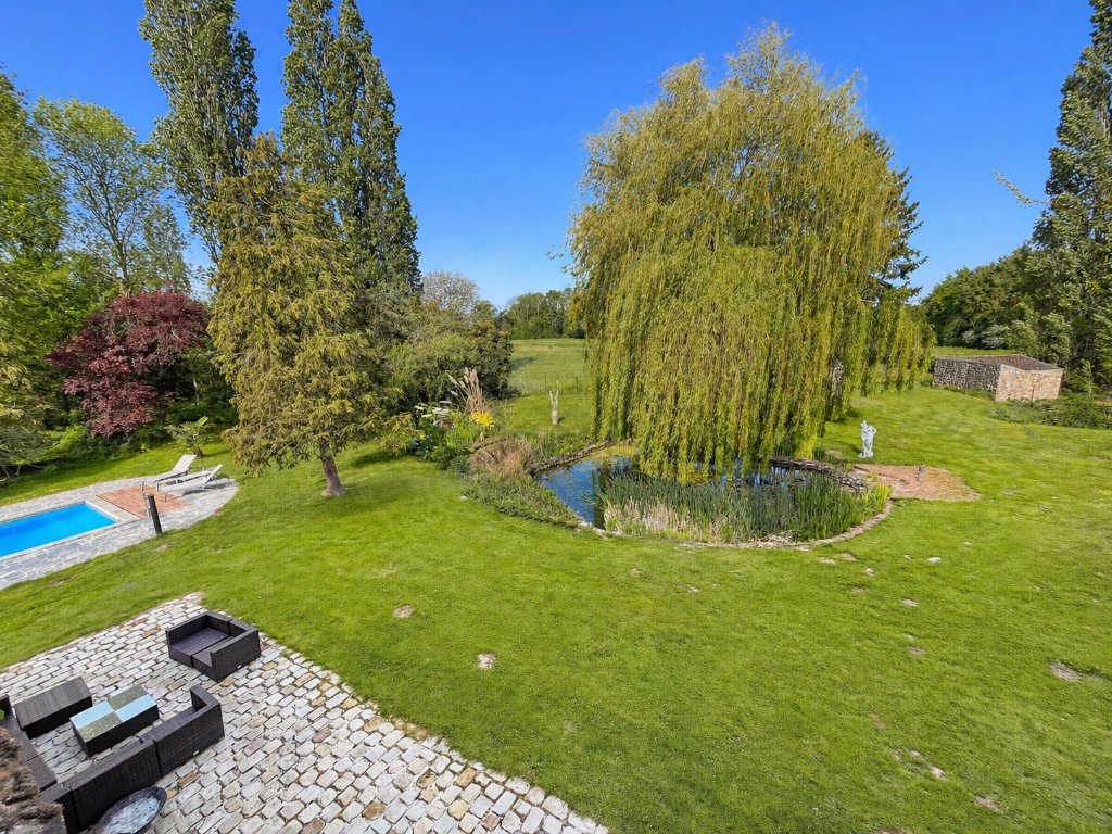 MAISON A VENDRE - LE PLESSIS FEU AUSSOUX - 300 m2 - 950 000 &euro;