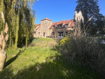 MAISON A VENDRE - LE PLESSIS FEU AUSSOUX - 300 m2 - 950 000 €