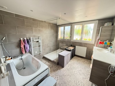Maison Traditionnelle A VENDRE - LE PLESSIS FEU AUSSOUX - 110 m2 - 315 000 €