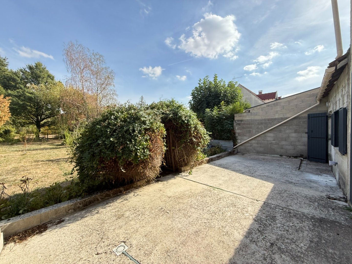 Maison Traditionnelle A VENDRE - LE PLESSIS FEU AUSSOUX - 122 m2 - 243 000 &euro;